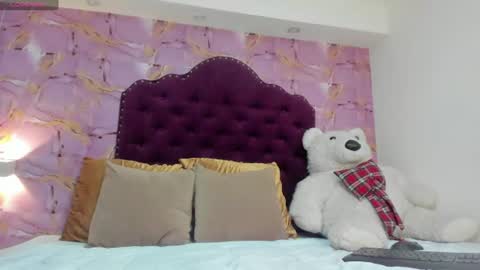 Snapshot of luna_bloomm_ chatting on July 2026 06:08:02 AM Luna Bloom online show from July 2026 06:08:02 AM