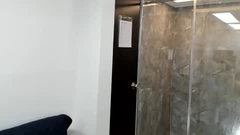 luna  online show from March 2025 12:59:02 PM