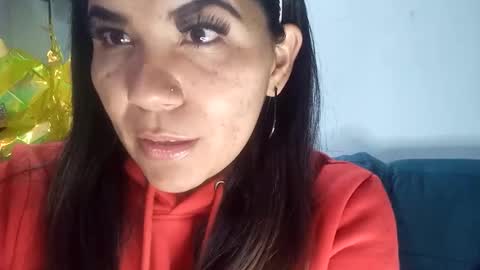 luna  online show from September 2025 07:45:02 AM