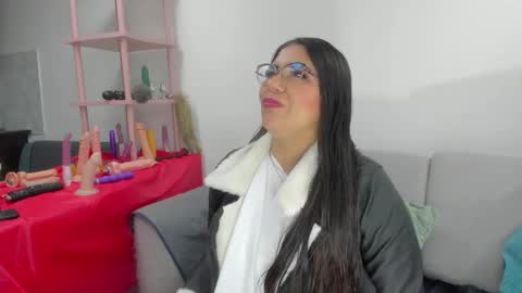 luna  online show from January 2026 11:14:02 AM