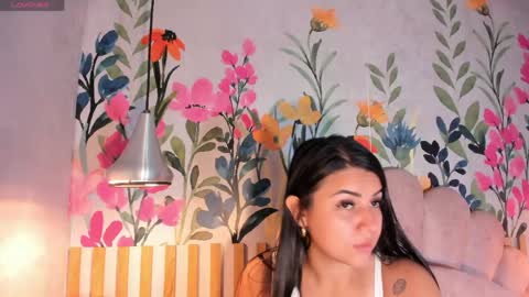 Snapshot of luna_ferrari chatting on May 2026 01:06:01 PM luna_ferrari online show from May 2026 01:06:01 PM