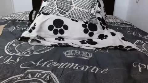 Snapshot of luna_grans_777 chatting on December 2025 04:09:01 AM luna ferer online show from December 2025 04:09:01 AM