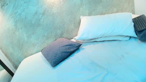 Luna online show from January 2026 12:29:02 PM