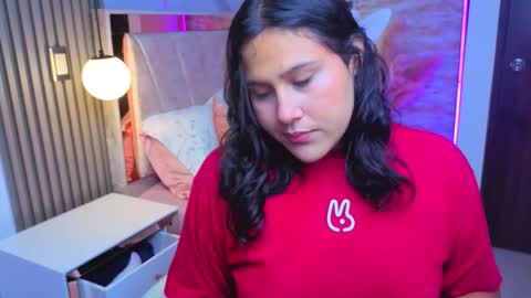 Luna  Jonez  online show from October 2025 09:15:01 AM