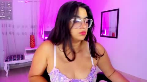 Luna online show from July 2026 07:39:01 PM