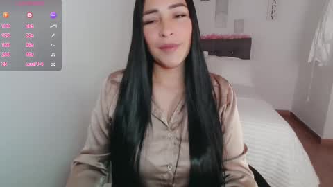 Snapshot of luna_lgomez chatting on October 2025 01:50:01 PM luna online show from October 2025 01:50:01 PM