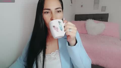 luna online show from December 2025 11:38:02 AM