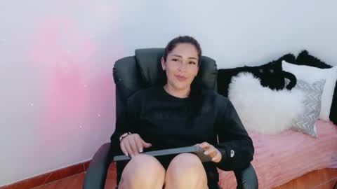 luna online show from March 2026 02:06:01 AM