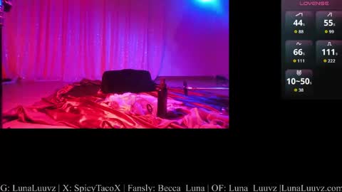 Snapshot of luna_luuvz chatting on May 2026 06:44:02 AM Luna Luuvz online show from May 2026 06:44:02 AM
