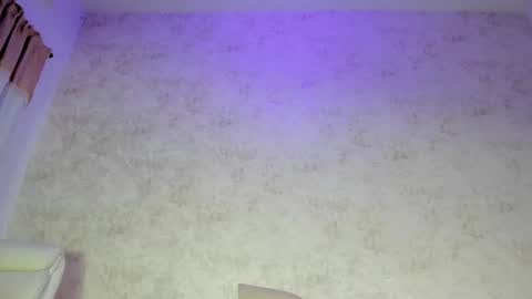 Luna online show from April 2026 08:57:01 AM