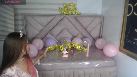 Live 1000pm 600am COLOMBIAN HOUR online show from September 2025 03:40:02 AM