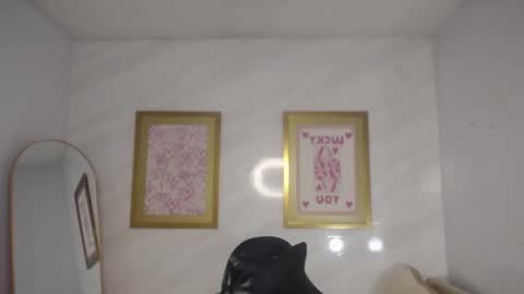 Live 1000pm 600am COLOMBIAN HOUR online show from November 2025 03:09:01 AM