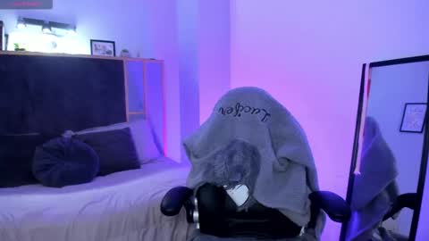 Luna online show from January 2026 01:15:01 PM