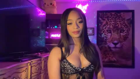 Snapshot of lunaa_11 chatting on June 2026 07:13:01 AM lunaa_11 online show from June 2026 07:13:01 AM