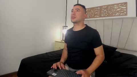 lunaanddante_ online show from June 2026 05:27:01 AM