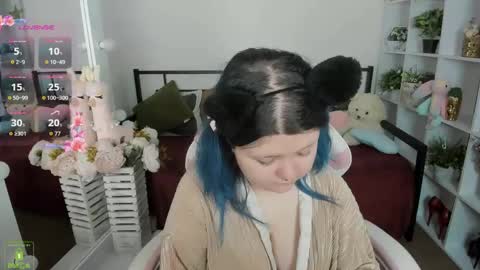 Luna online show from April 2026 06:40:02 AM