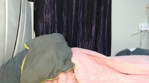 lunabloom01 online show from March 2026 12:19:01 PM