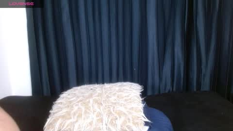 Luna online show from December 2025 04:29:02 AM