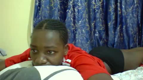 Snapshot of lunah_kitty chatting on April 2026 06:01:01 PM lunah_kitty online show from April 2026 06:01:01 PM