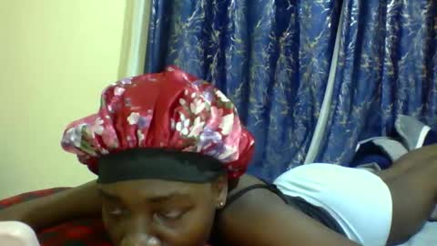 Snapshot of lunah_kitty chatting on May 2026 08:55:01 AM lunah_kitty online show from May 2026 08:55:01 AM