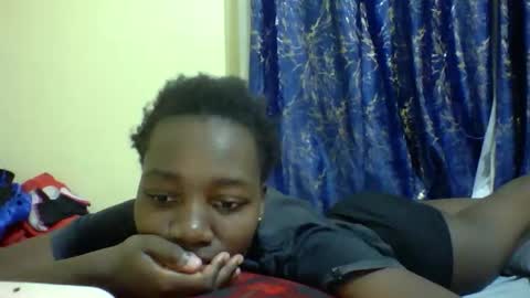 Snapshot of lunah_kitty chatting on May 2026 07:53:02 PM lunah_kitty online show from May 2026 07:53:02 PM