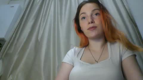 Luna online show from January 2026 06:34:01 PM