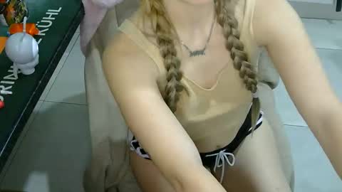 LunaKix online show from May 2026 06:58:01 PM