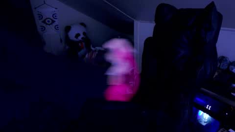 Luna online show from January 2026 03:00:02 AM