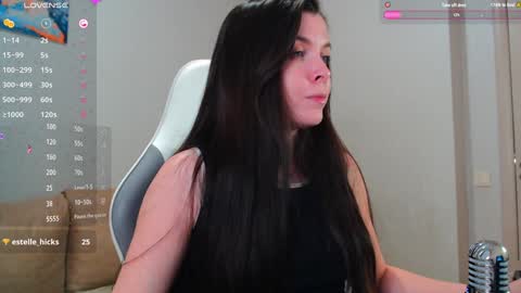 Luna online show from December 2024 09:12:01 PM