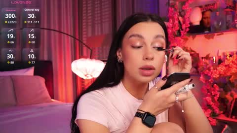 Luna  next streams Mon Fri Sat Sun 8pm-5am gmt0 online show from October 2025 08:31:02 PM