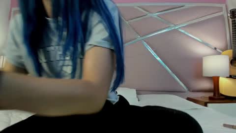 Snapshot of lunapagee chatting on January 2025 01:09:01 PM Luna Page online show from January 2025 01:09:01 PM
