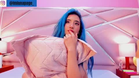 Snapshot of lunapagee chatting on February 2025 06:02:02 PM Luna Page online show from February 2025 06:02:02 PM