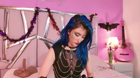 Snapshot of lunapagee chatting on October 2025 08:31:02 PM Luna Page online show from October 2025 08:31:02 PM