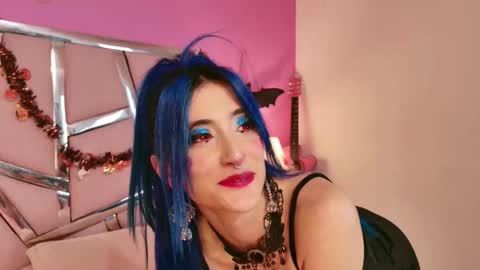 Snapshot of lunapagee chatting on October 2025 09:17:02 PM Luna Page online show from October 2025 09:17:02 PM