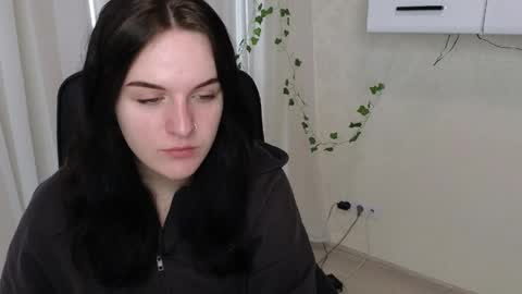 Snapshot of lunariaas chatting on April 2026 09:29:02 AM Valeria online show from April 2026 09:29:02 AM