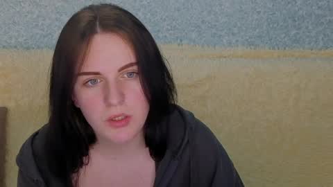 Snapshot of lunariaas chatting on April 2026 07:45:01 PM Valeria online show from April 2026 07:45:01 PM