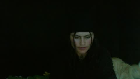 Luna online show from May 2026 06:58:01 PM