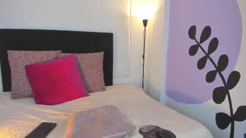 lunavelvet7 online show from January 2026 04:44:01 PM