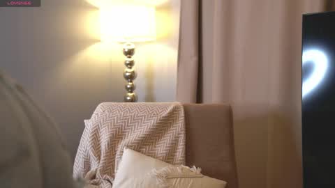 Evi online show from May 2026 08:34:01 AM