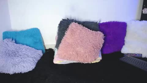 Snapshot of lunitaa_0 chatting on February 2025 06:15:02 AM L U N I T A online show from February 2025 06:15:02 AM