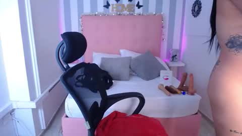 lunna_boobs20 online show from October 2025 04:22:01 AM