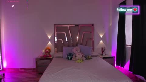 Snapshot of lunna_roosee chatting on May 2026 05:41:01 PM LUNA ROSE online show from May 2026 05:41:01 PM
