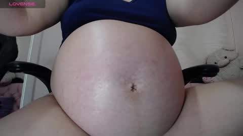 Snapshot of lunnadoll chatting on September 2025 02:38:02 AM Katty what ever do you want on my pv is for extra tokens minimi 250 tks ty u for understand online show from September 2025 02:38:02 AM