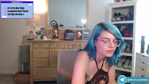 Snapshot of lunobbione chatting on April 2026 06:17:01 PM Lunobbione online show from April 2026 06:17:01 PM