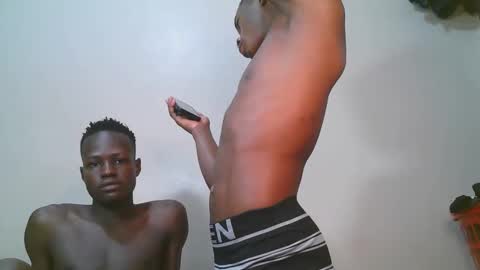 luoislove online show from February 2026 08:36:01 AM