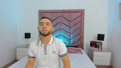 Snapshot of lushian_luna chatting on June 2026 04:46:02 PM Lushian And Luna online show from June 2026 04:46:02 PM