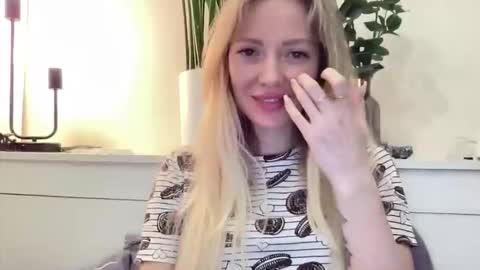 lusiluv online show from February 2026 09:29:02 PM