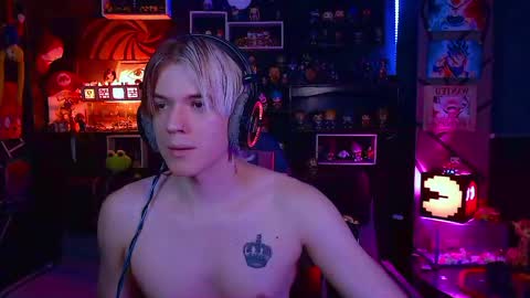 lustymatt online show from November 2025 02:32:01 AM