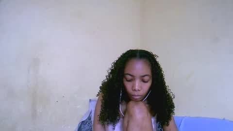 Snapshot of lutchia chatting on September 2025 09:16:02 PM lutchia online show from September 2025 09:16:02 PM