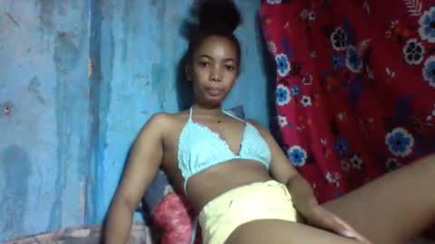lutchia online show from December 2025 11:45:01 PM